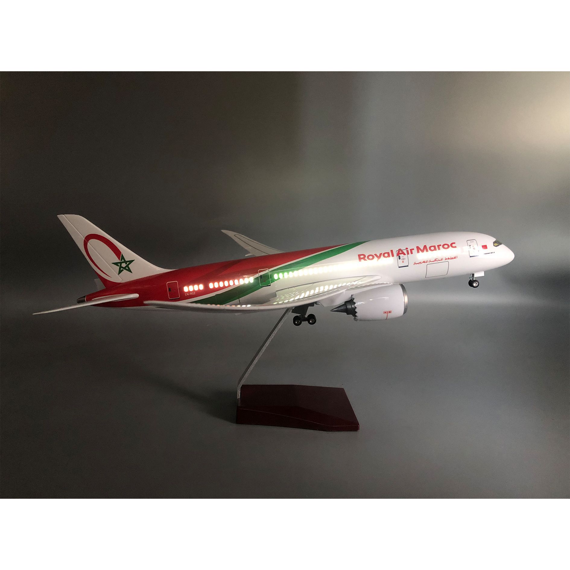 1/130 Scale Royal Air Maroc 78 - đánh giá và giá Home Office Architecture